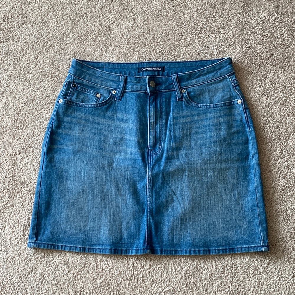 Calvin Klein  denim Jean skirt. Size US12 in excellent condition